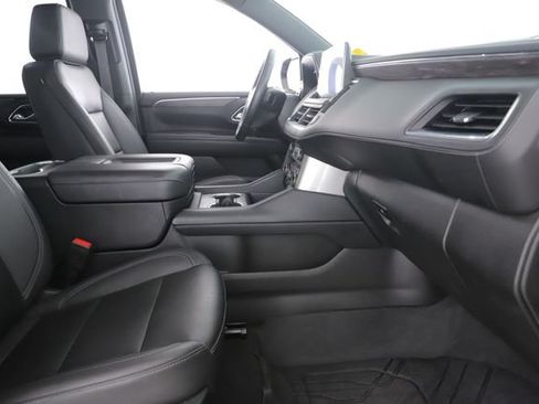 Used 2023 Chevrolet Tahoe LT w/ Luxury Package AWD/4WD image 35