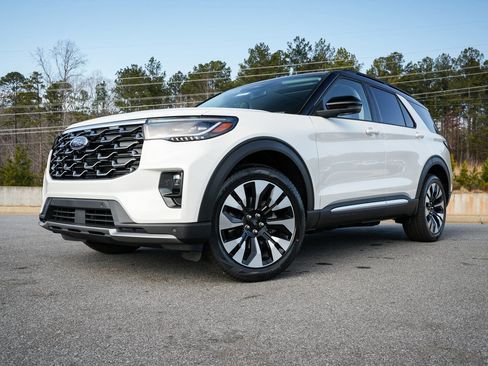 New 2026 Ford Explorer Platinum w/ LUX Leather Package AWD/4WD image 4