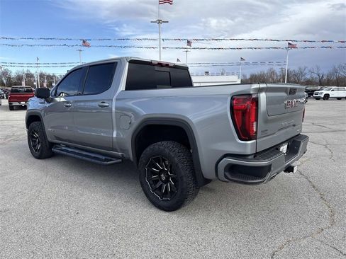Used 2023 GMC Sierra 1500 AT4 w/ Technology Package image 3