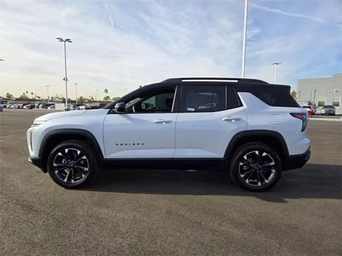 New 2026 Chevrolet Equinox RS w/ Convenience Package III image 4