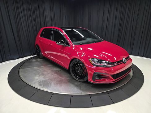Used 2020 Volkswagen GTI SE image 58