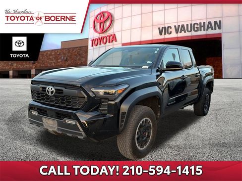 Used 2024 Toyota Tacoma TRD Off-Road image 1