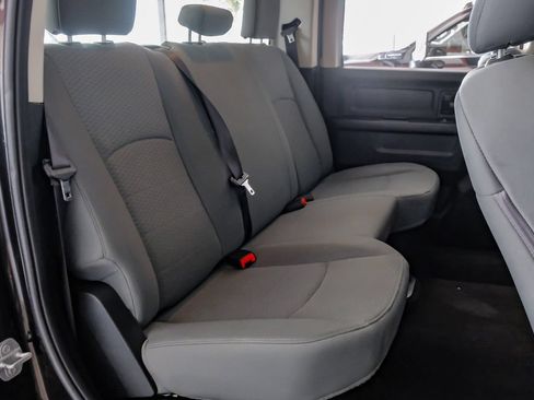 Used 2017 RAM 3500 Tradesman w/ Chrome Appearance Group AWD/4WD image 32