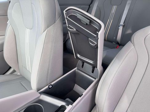 New 2026 Hyundai Elantra Sport FWD image 18