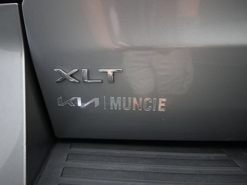 Used 2024 Ford Expedition Max XLT AWD/4WD image 10