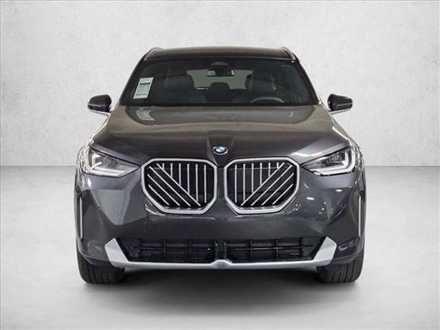 Used 2026 BMW X3 xDrive30i w/ Convenience Package AWD/4WD image 2