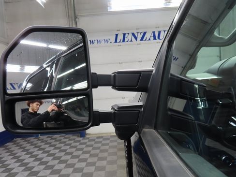 Used 2025 Ford F250 Lariat w/ Black Appearance Package image 60