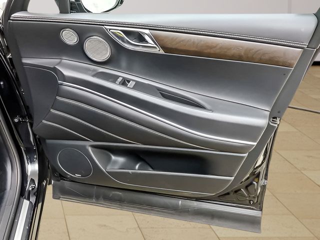 Used 2024 Genesis GV80 3.5T Prestige Signature w/ Security Package AWD/4WD image 30