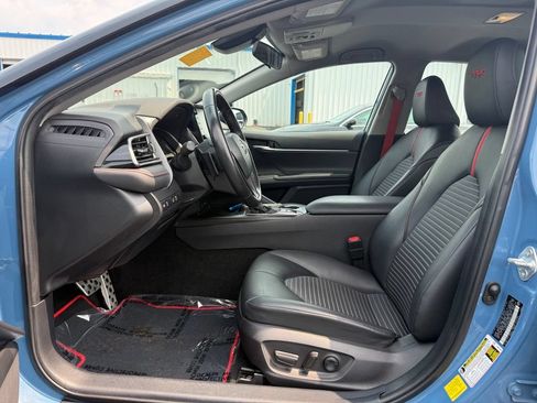 Used 2022 Toyota Camry TRD w/ TRD Package w/JBL Audio FWD image 26