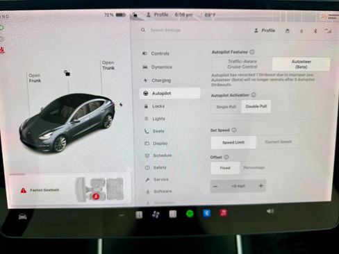 Used 2020 Tesla Model 3 Standard Range Plus image 15