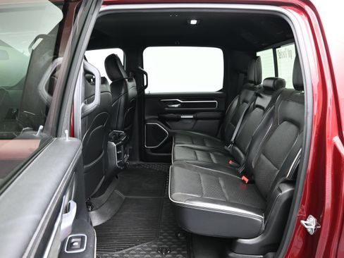 Used 2020 RAM 1500 Laramie w/ Sport Appearance Package AWD/4WD image 11