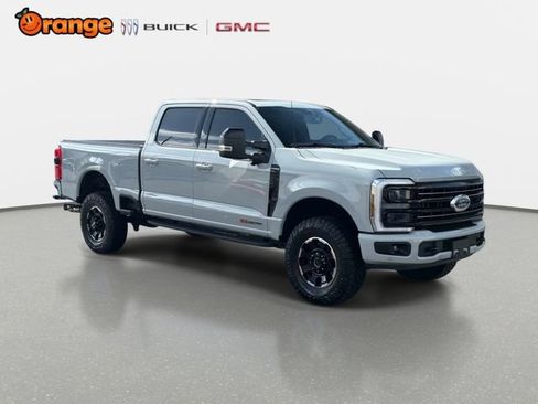 Used 2025 Ford F250 Platinum w/ Tremor Off-Road Package image 1