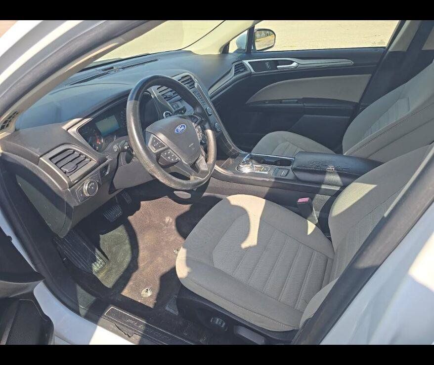 Used 2019 Ford Fusion S FWD image 3