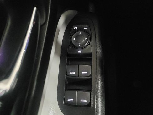 Used 2019 Chevrolet Equinox LT image 27