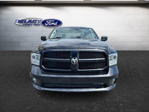 Used 2018 RAM 1500 Express AWD/4WD image 12