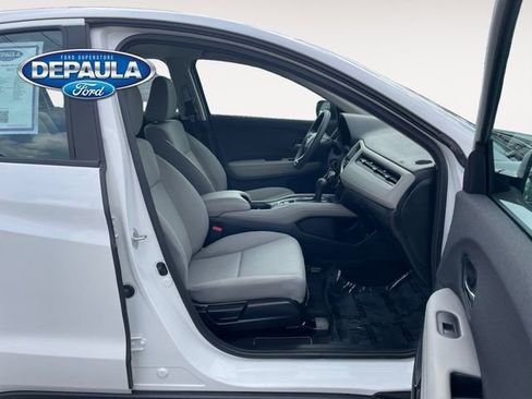Used 2022 Honda HR-V LX image 19