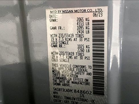 Used 2023 Nissan Rogue SL image 32