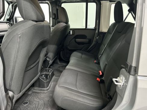 Used 2022 Jeep Wrangler Unlimited Sport image 20