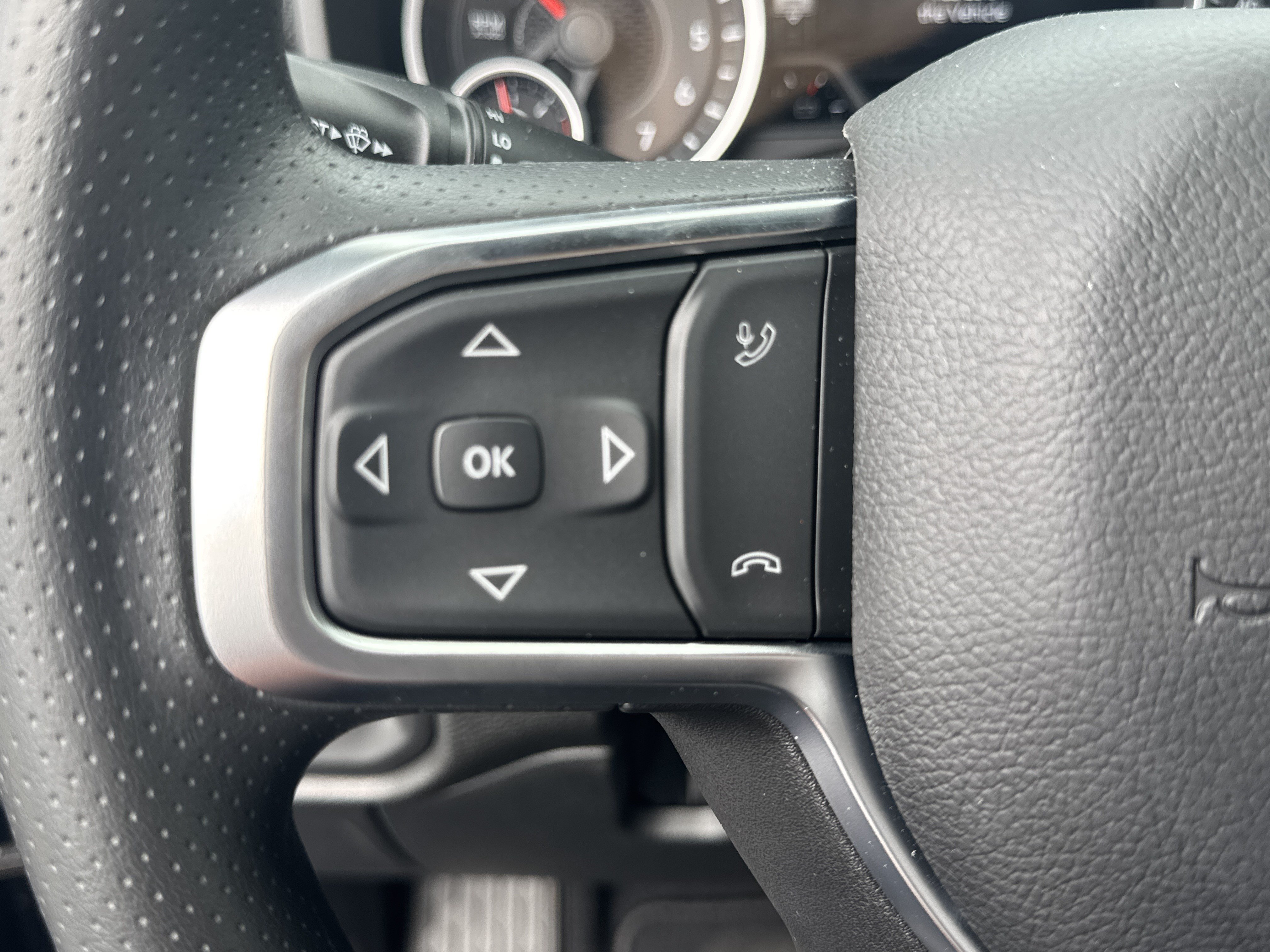 New 2026 RAM 1500 Express AWD/4WD image 30