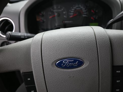 Used 2005 Ford F150 XLT RWD image 15