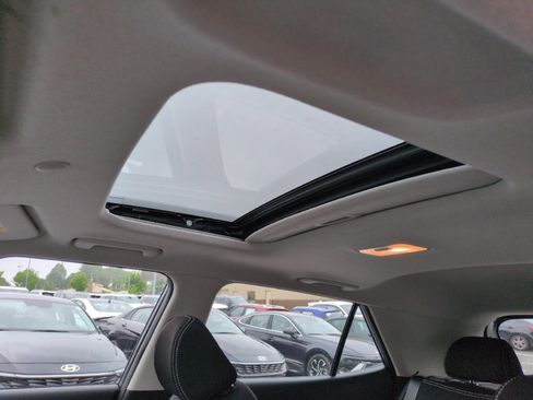 New 2026 Hyundai Venue SEL FWD image 83
