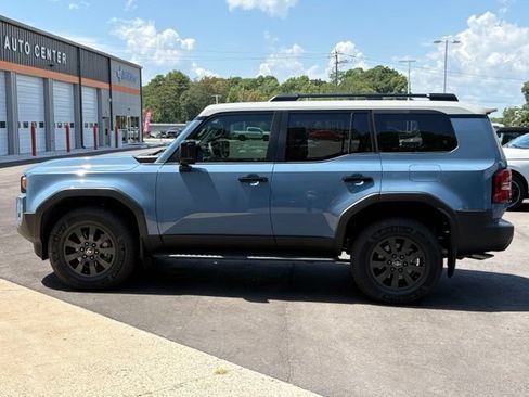 Used 2025 Toyota Land Cruiser w/ Premium Package AWD/4WD image 2