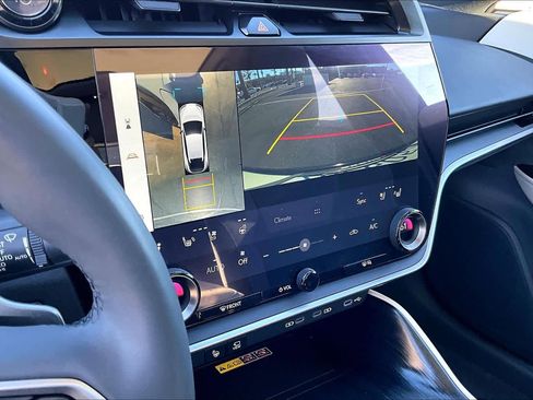 Used 2023 Lexus RZ 450e Premium image 25