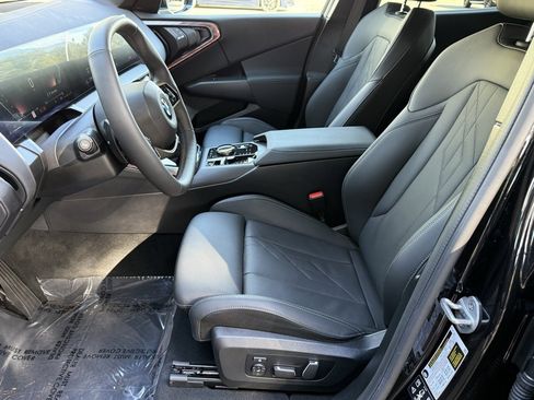 Used 2025 BMW X3 xDrive30i w/ Premium Package image 21