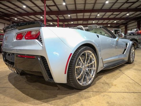 Used 2017 Chevrolet Corvette Grand Sport image 8