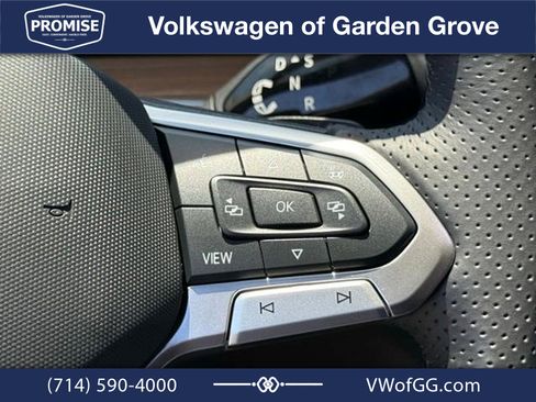 New 2026 Volkswagen Tiguan SEL R-Line AWD/4WD image 19