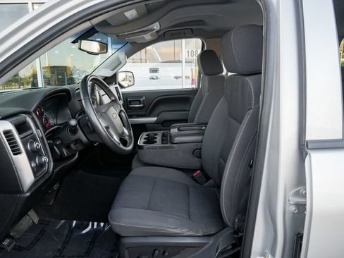 Used 2018 Chevrolet Silverado 1500 LT w/ All Star Edition AWD/4WD image 22