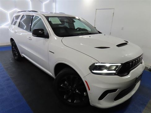 Used 2023 Dodge Durango R/T RWD image 5