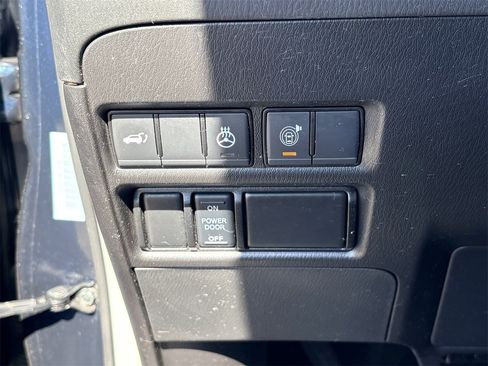 Used 2024 INFINITI QX80 Luxe image 17