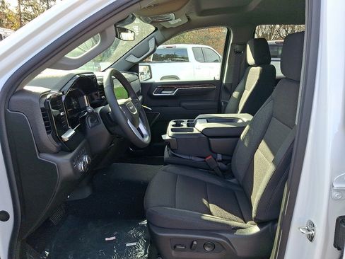New 2026 GMC Sierra 1500 Elevation image 6