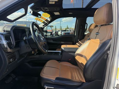 Used 2023 Ford F350 Platinum AWD/4WD image 11