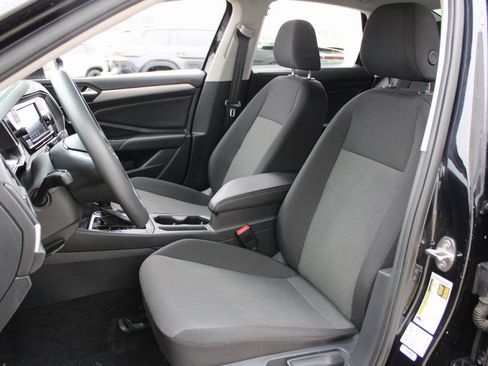 Certified 2021 Volkswagen Jetta S w/ Driver Assistance Package image 7