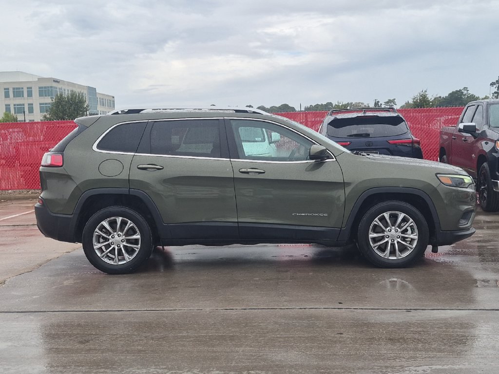 Used 2021 Jeep Cherokee Latitude Lux FWD image 7