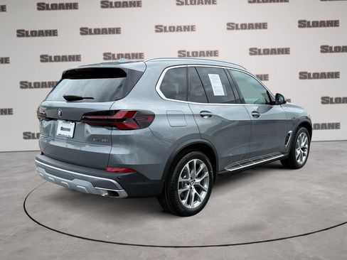 Used 2024 BMW X5 xDrive40i w/ Premium Package AWD/4WD image 5