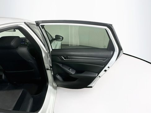 Used 2020 Honda Accord Sport image 27