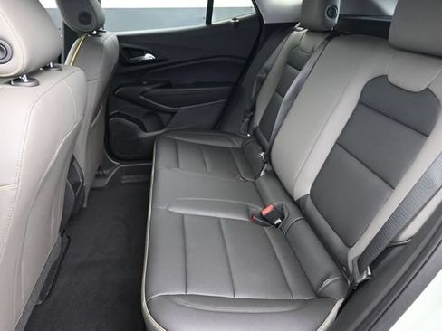 New 2026 Chevrolet Trax ACTIV w/ Driver Confidence Package FWD image 21