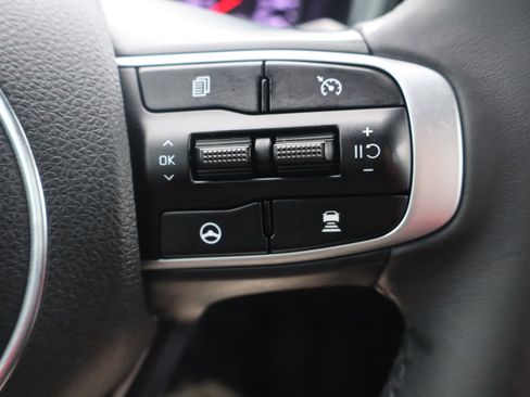 Used 2023 Kia K5 GT-Line w/ GT-Line Premium Package FWD image 16