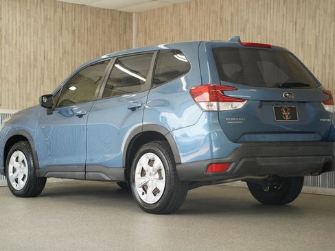 Used 2020 Subaru Forester AWD/4WD image 7
