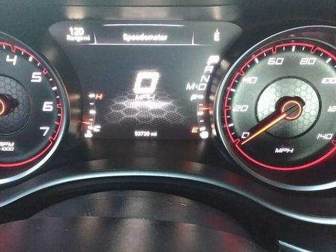 Used 2019 Dodge Charger SXT image 12