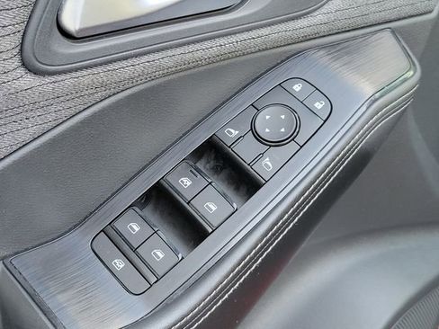 Used 2023 Nissan Rogue SV FWD image 24
