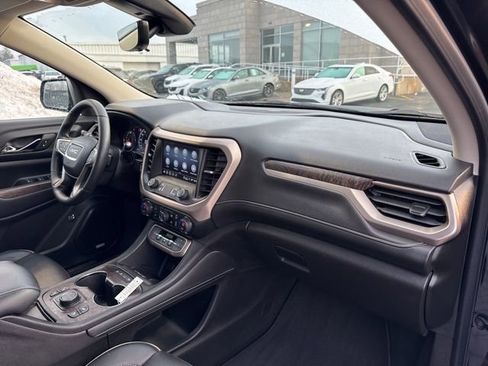 Used 2023 GMC Acadia Denali w/ Black Diamond Edition image 30