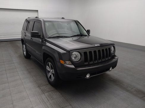 Used 2017 Jeep Patriot High Altitude image 13