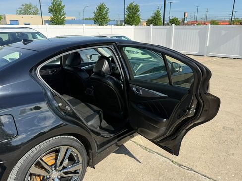 Used 2019 INFINITI Q50 Signature Edition w/ Cargo Package (L96) AWD/4WD image 21