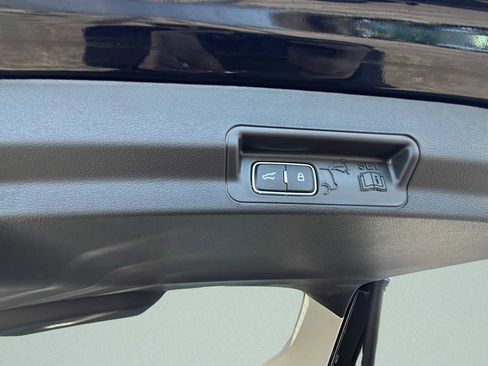 New 2026 Ford Explorer Active AWD/4WD image 44