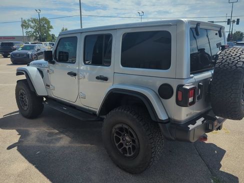Used 2023 Jeep Wrangler Unlimited Rubicon w/ Xtreme 35 Tire Package AWD/4WD image 4