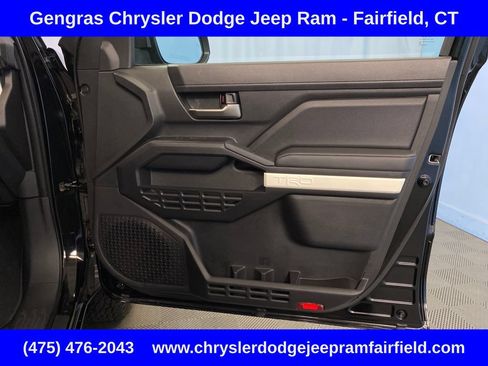 Used 2024 Toyota Tacoma TRD Off-Road AWD/4WD image 43